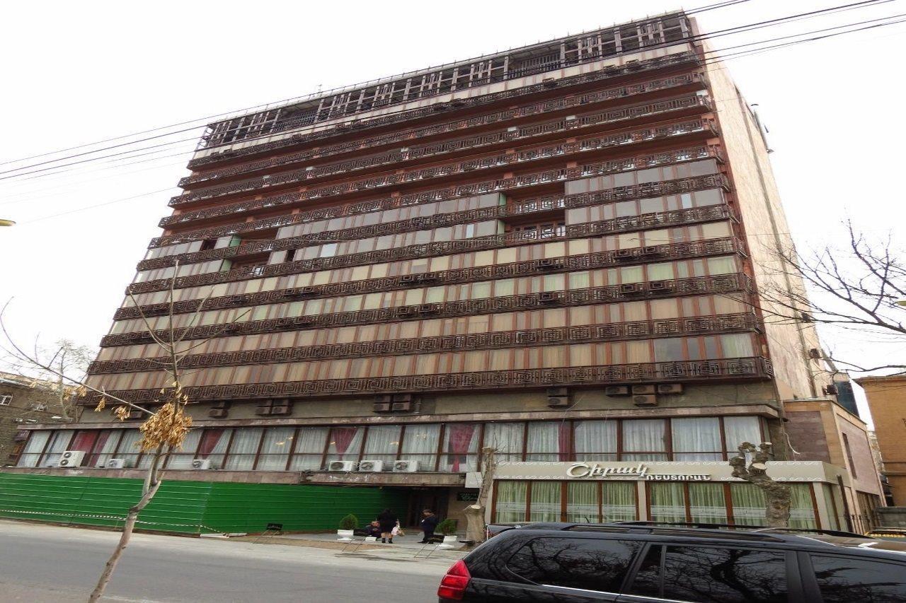Shirak Hotel Jerevan Buitenkant foto